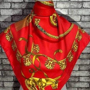Free shipping Authentic Hermes “Les Cavaliers D’Or” silk scarf (34”x35”) H10703