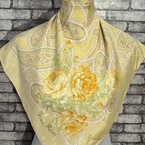 Free shipping Authentic Nina Ricci silk scarf (30”x30”) C9123