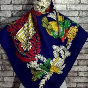 Free DHL express Authentic Hermes “Chapeau” silk scarf (34”x35”) H9887