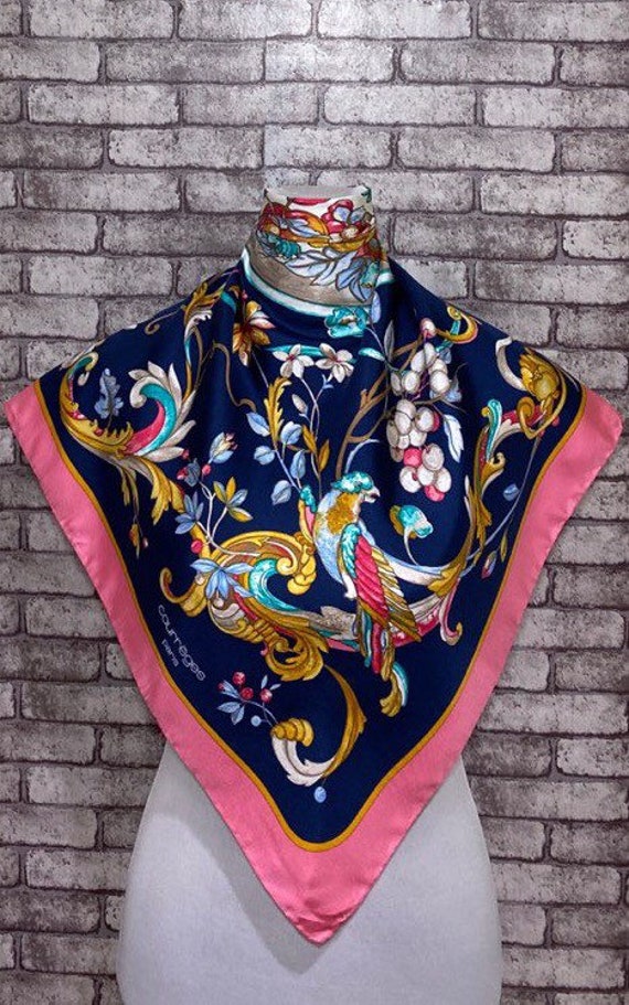 Free post Authentic Marelli silk scarf M 2853 33x34