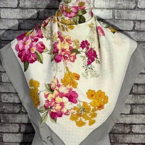 CHANEL シルク　スカーフ　イタリア製　ヴィンテージ VINTAGE CHANEL シルクスカーフ ネイビー