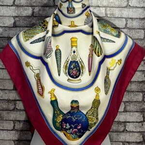 Free shipping Authentic Hermes “Qu importe le flacon” silk scarf (34”x35”) H9845