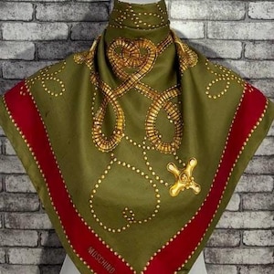 Moschino vintage scarf - Etsy 日本