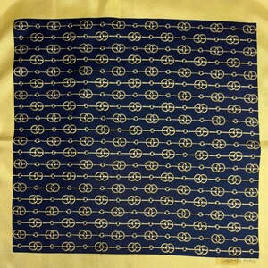 Gratis verzending Authentieke zijden sjaal (17 x 17 inch) h 11472