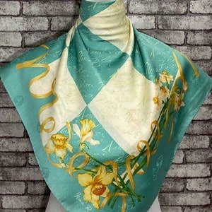 Kostenloser Versand Authentischer Nina Ricci Seidenschal (33 "x34") N7342