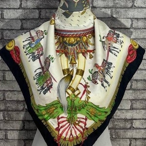 Gratis DHL Express Authentieke Hermès 'Caparacons' zijden sjaal (34" x 35") H10023