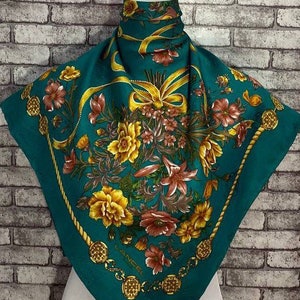 Darmowa dostawa Oryginalny jedwabny szal Lancel (33”x34”) C7800