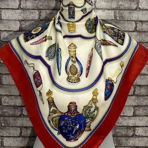 Kostenloser Versand Authentischer Hermes “Qu Importe le Flacon” Seidenschal (74 “x35 “) H8229