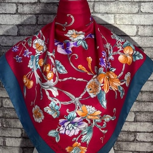 Gratis verzending Authentieke zijden sjaal (33"x34") C11493