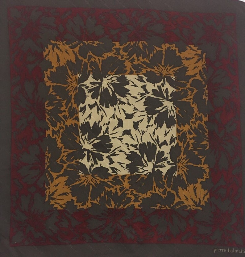 P 2718 Free post Authentic Pierre Balmain silk scarf 30x30