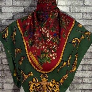 Free shipping Authentic Christian Dior   silk scarf (33”x34”) C10577