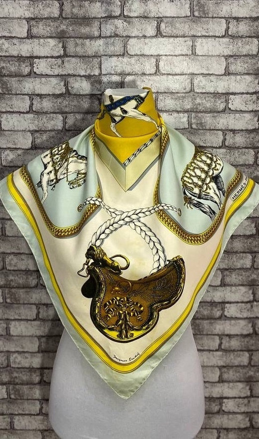 HERMES - エルメス スカーフ カレ90 グラン・アパラ 盛装の馬
