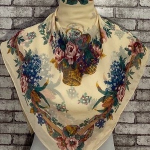 Pañuelo de seda Liberty auténtico (84 x 86 cm) C8273 con envío gratuito