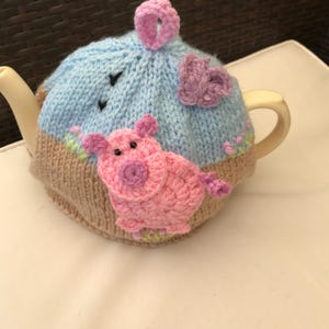 Hand knitted Pig Tea Cosy for a medium teapot