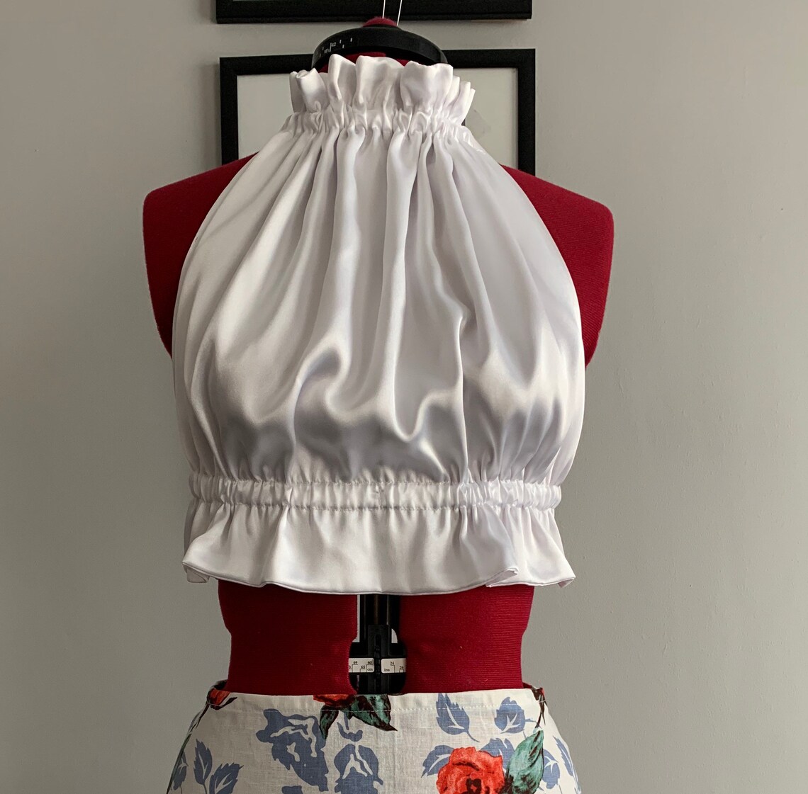 SILK BACKLESS CROPPED TOP - BIANCO