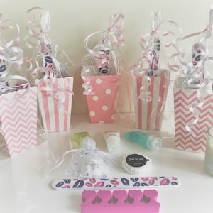 Pamper Party Boxes - Choose Your Own Contents - Birthday Party Favours, Sleepovers, Spa Party Bags, Hen do&#39;s, Slumber Party, Pamper Parties