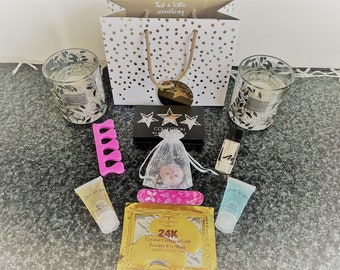Pamper Party Gift Box: Makeup, Nail Polish, Bath Bomb
