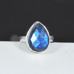 Natural Labradorite Ring, Labradorite Silver Ring, Labradorite Ring, Labradorite Teardrop Ring, Labradorite Boho Ring, Anniversary Gift