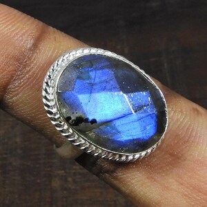 Natural Labradorite Ring, Labradorite Silver Ring, Labradorite Ring, Labradorite Oval Faceted Ring, Labradorite Boho Ring, Anniversary Gift