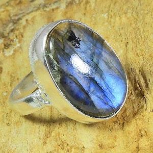 Blue Fire Labradorite Ring, Sterling Silver Ring, Oval Labradorite Ring, Gemstone Ring, Womens Jewelry, Stackable Rings, Dainty Ring