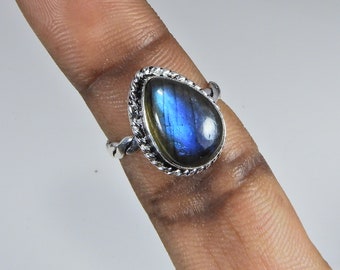 Natural Labradorite ring,92.5% Solid sterling silver ring, Pear Labradorite ring, Blue Labradorite Pear gemstone ring, sterling silver ring,