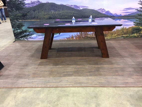led outdoor table