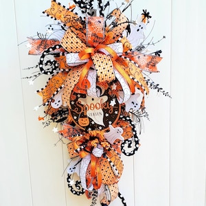 Halloween Wreath, Spooky Door Decor, Ghost Wreath, Halloween Theme Party, Halloween Swag Black & Orange, Whimsical Halloween Door Decor