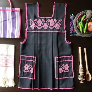 Mandil Mexicano Traditional Mexican Kitchen Apron Cooking Cleaning Smock Delantal - Open Slit Back - Adult - Small/Medium Size