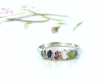 Custom Mothers Ring Mothers Birthstone Ring Mothers Day Personalized Ring Crystal Ring Raw Stone Ring Natural Gemstone Multi Stone Ring