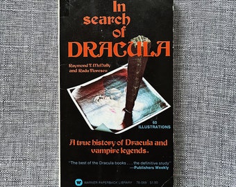 À la recherche de Dracula : l'histoire de Dracula et des vampires par Radu Florescu et Raymond T. McNally