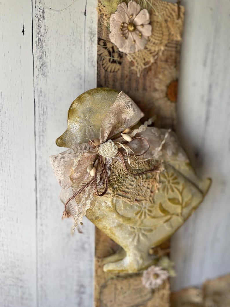Rustic Chick Rustic Farmhouse Bird Wall Decor, Vintage Inspired Chick Wall Hanging ...