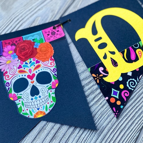Day of the Dead/ Dia De Los Muertos Banner, Sugar Skull Halloween Decor