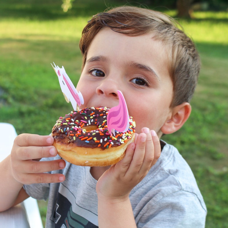 Pool Float Cupcake / Donut Toppers, Summer Pool Party Dessert Table Decor image 7