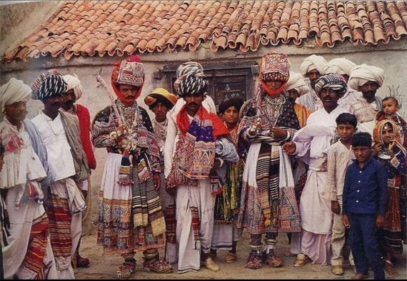 Vintage Indian Hand Embroidered Mens Rabari Shirt… - image 10
