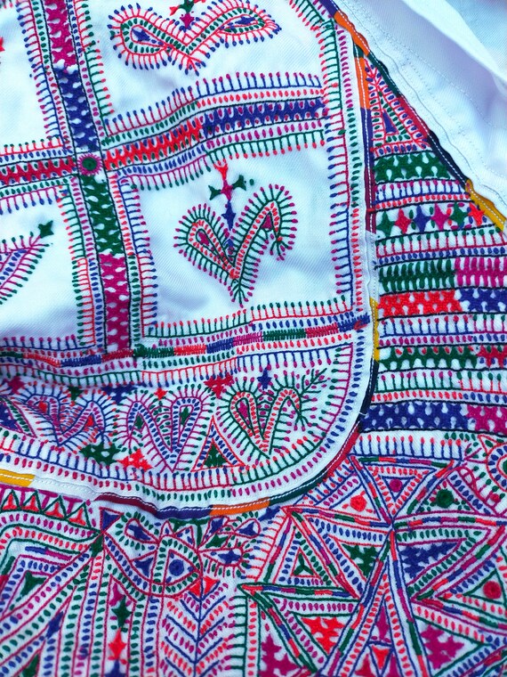 Vintage Indian Hand Embroidered Mens Rabari Shirt… - image 4