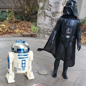 Star Wars Action Figures, Darth Vader and R2D2 With Death Plan, GMFGI Star Wars Action Figures