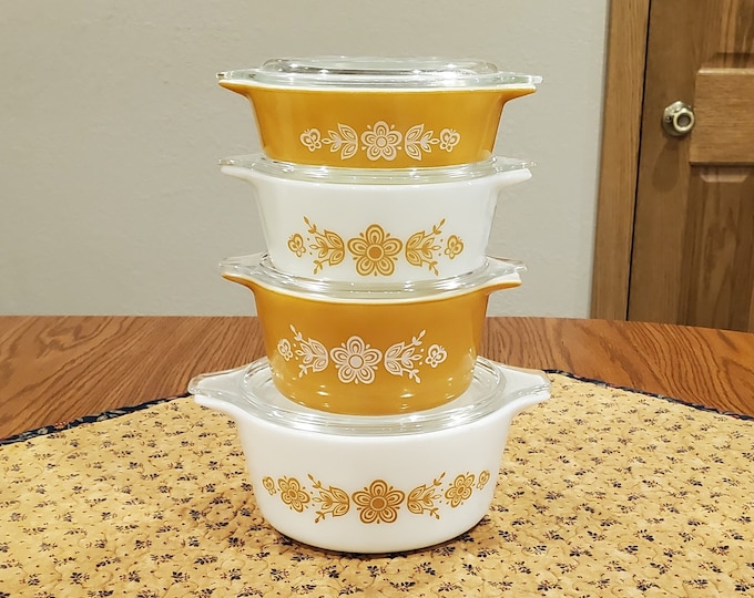 Pyrex Casserole Dishes, Full Set of 4 Butterfly Gold Casserole Dishes