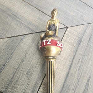 Beer Tapper, Vintage Schlitz Golden Classic Beer Tapper, Vintage Beer Tapper, Schlitz Collector, Schlitz Distributor, Breweriana