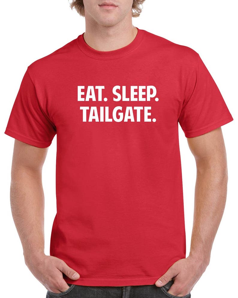 how to cut a tailgate shirt