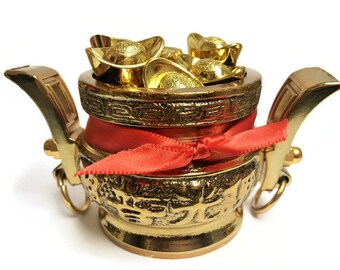 Gorgeous Feng Shui Wealth Lock Necklace 14k Gold And Crystals Etsy