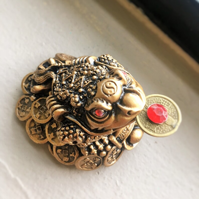 Feng Shui Frog Money Amulet For Home And Office Good Luck Etsy - 50