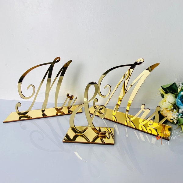 Mr and Mrs Sign, Acrylic Mr Mrs Sign, Acrylic Wedding Sign, Table Centerpiece, Bridal Shower Sign, Mr and Mrs Decor, Wedding Table Decor,