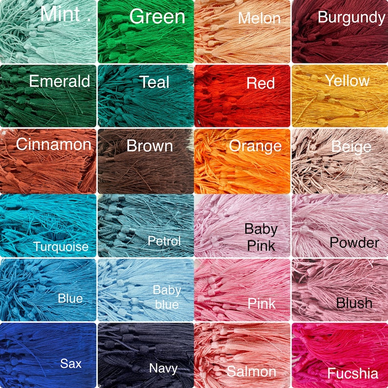 Puede incluir: Una colecci&oacute;n de 24 cordones de borla de diferentes colores, cada color etiquetado con su nombre. Los colores incluyen menta, verde, mel&oacute;n, burdeos, esmeralda, verde azulado, rojo, amarillo, canela, marr&oacute;n, naranja, beige, turquesa, petr&oacute;leo, rosa beb&eacute;, polvo, azul, azul beb&eacute;, rosa, rubor, azul saxo, azul marino, salm&oacute;n y fucsia.