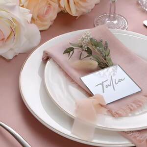 Acrylic Mirror Square Place Cards, Personalized Name Tags for Wedding, Event Table Decor, Bridal Shower & Party Keepsakes