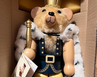 Christian Ulbricht TEDDY BEAR KING ~ Rare limited edition *signed* ~ 1999 club piece nutcracker