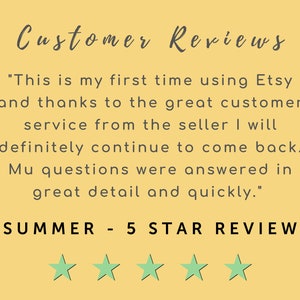 Puede incluir: Gr&aacute;fico de rese&ntilde;as de clientes sobre un fondo amarillo. El texto "Customer Reviews" est&aacute; escrito en una fuente de escritura. Una cita de un cliente elogia el servicio al cliente del vendedor. La rese&ntilde;a es de "SUMMER - 5 STAR REVIEW" con cinco iconos de estrellas verdes.