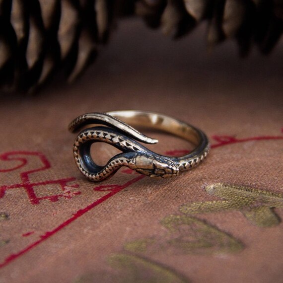 Snake ring elegant tiny ring gift for her jewelry for her Etsy