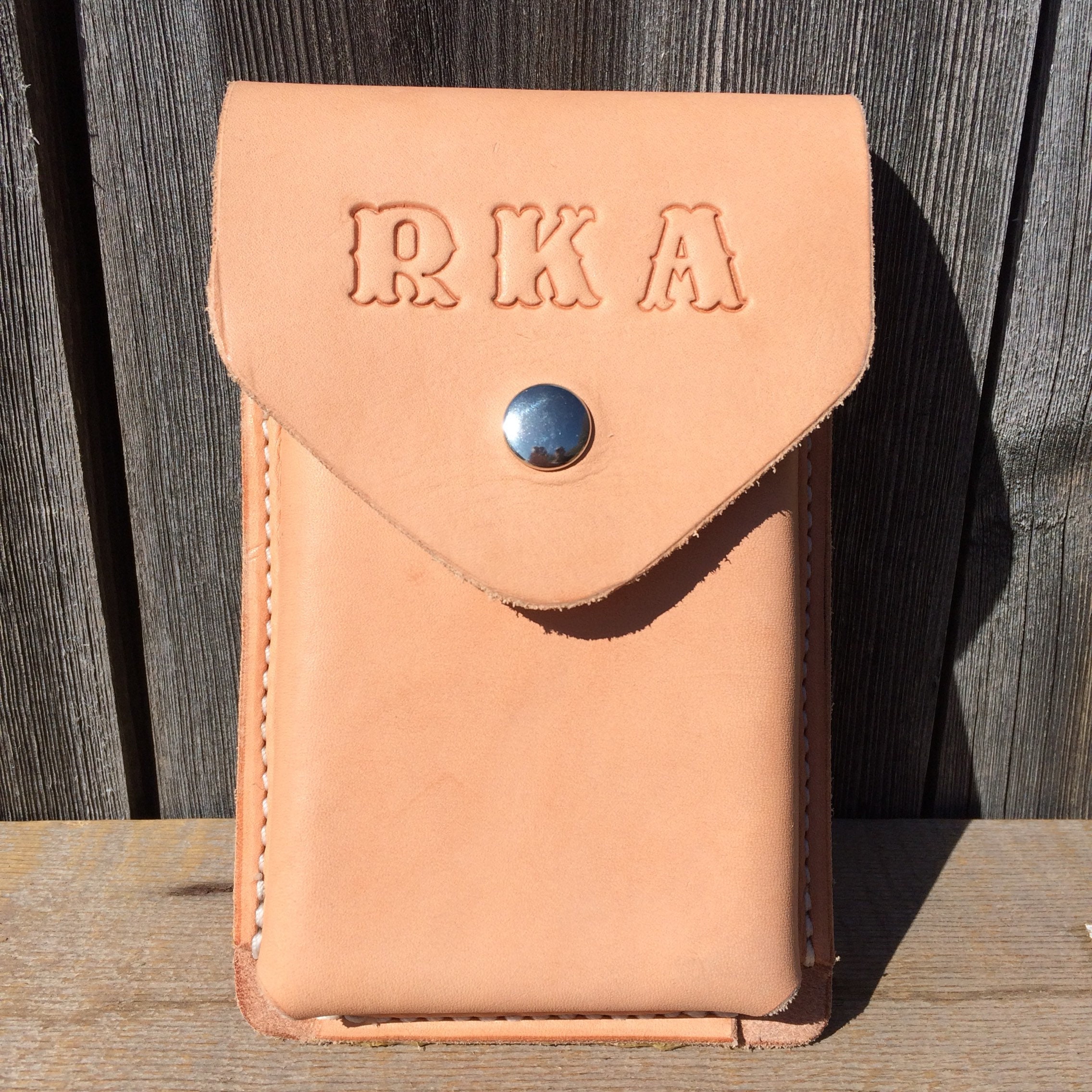Leicke  Manna Universal Real Leather Phone Pouch Skin Wallet Pocket