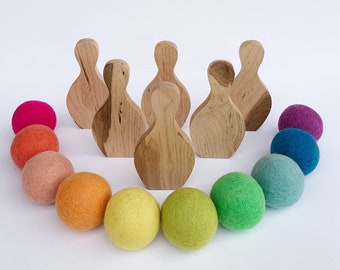 Bowling Pins with Felt Bowling Ball // Montessori Toy, Eco Friendly Kids Toy, 100% Wool Felt Ball, Wood Toy, Hand Eye Coordination Toy