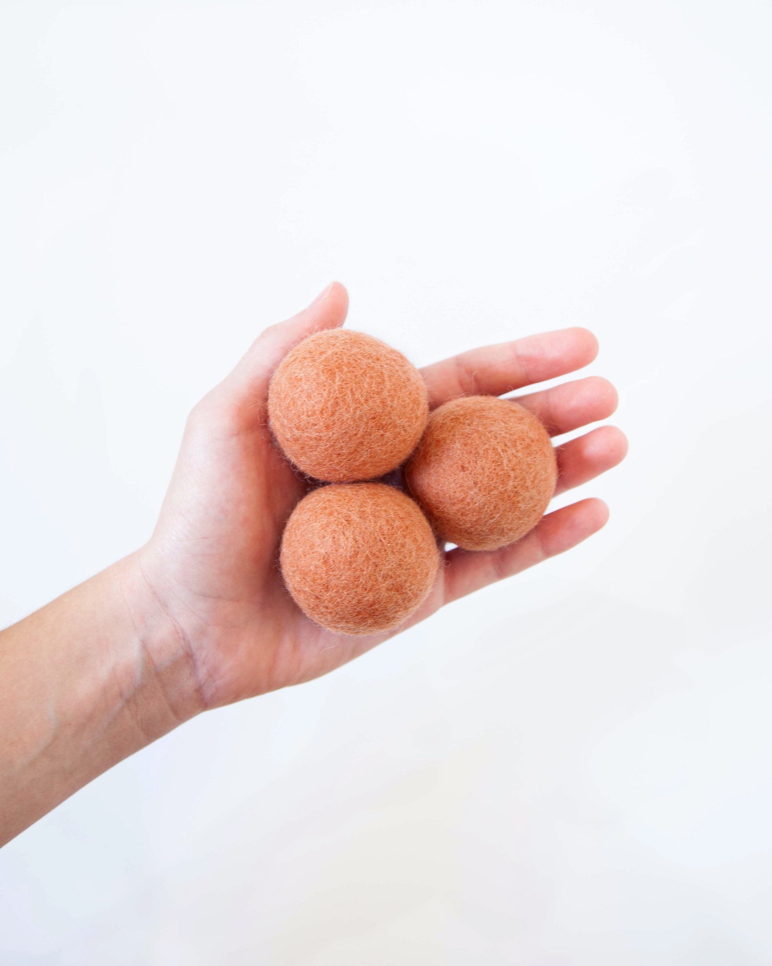 4.5 Cm Large 100 Wool Felt Balls Bulk Wholesale 4 Cm 4.5 Etsy Denmark